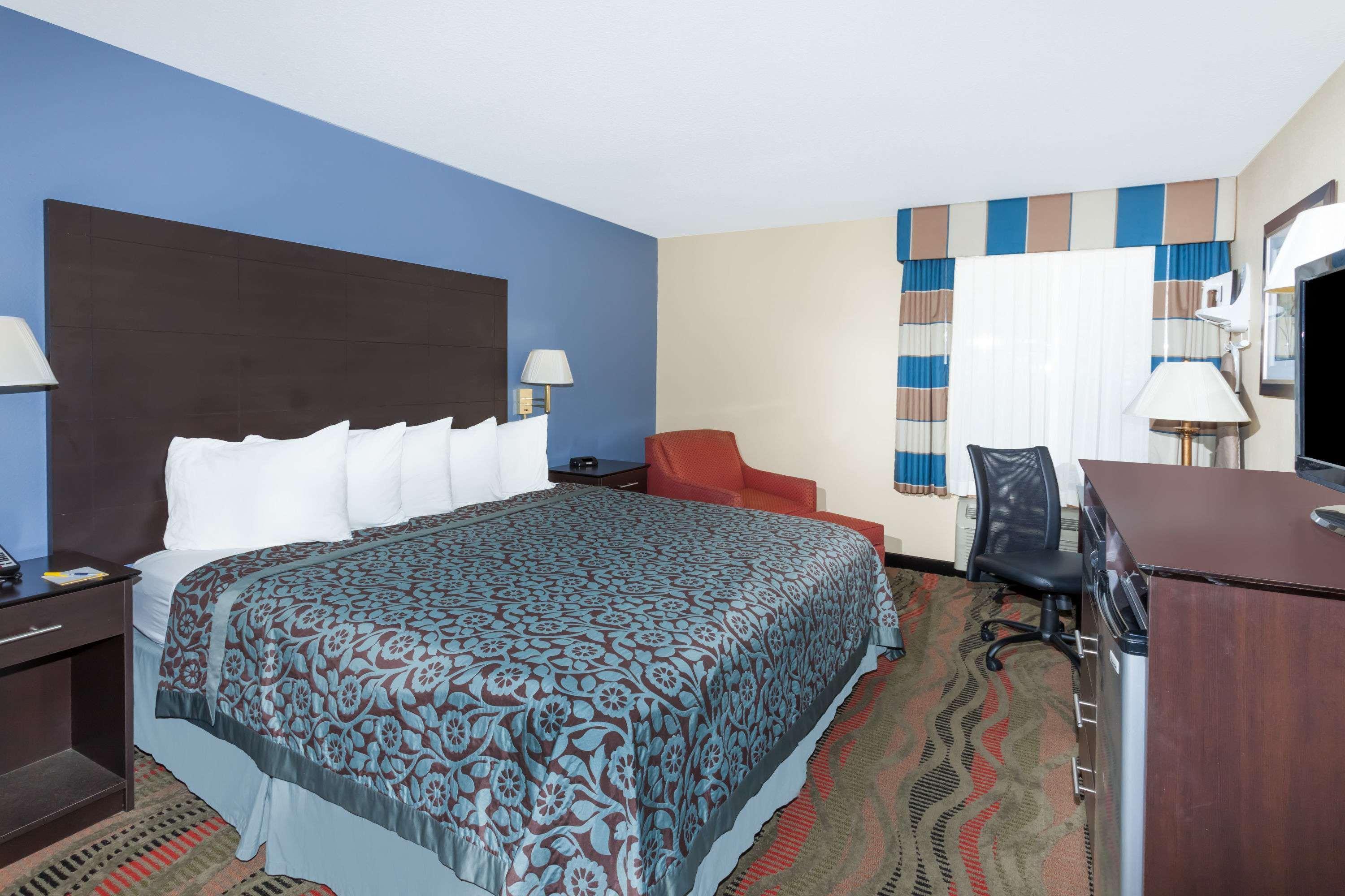 Days By Wyndham * Springfield