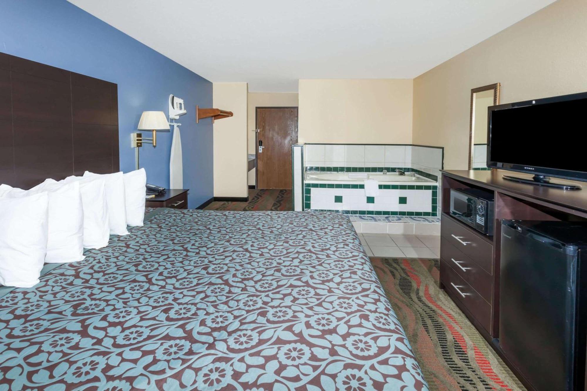 Days By Wyndham Springfield