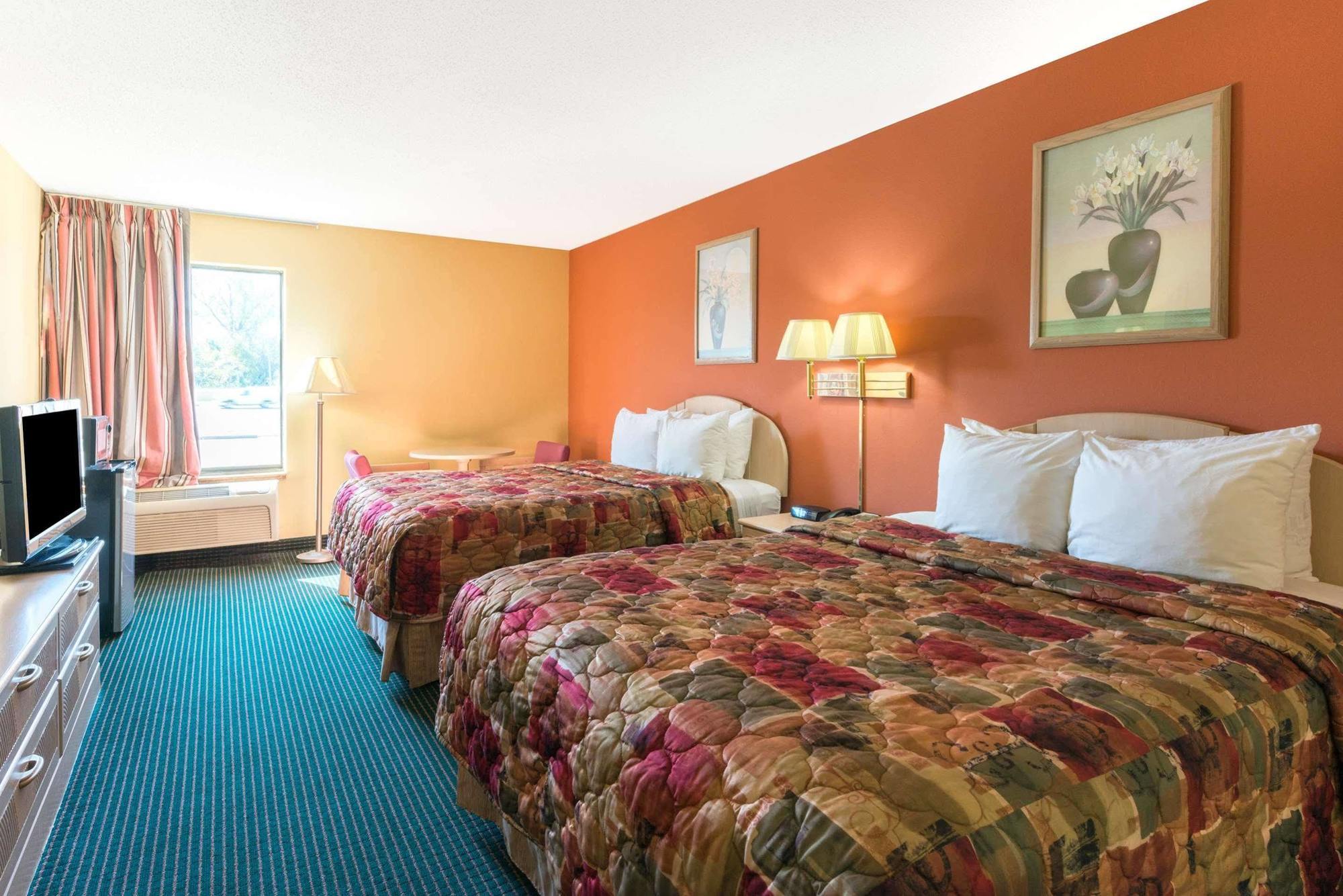 Days By Wyndham * Springfield