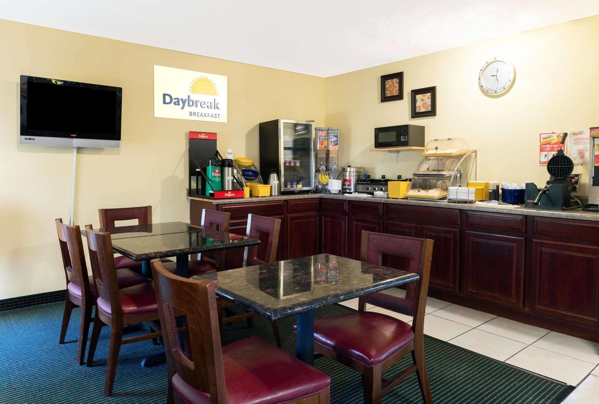 Hotel Days By Wyndham Springfield